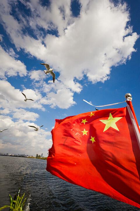 蹲下时膝盖疼是怎么回事呢游戏画面